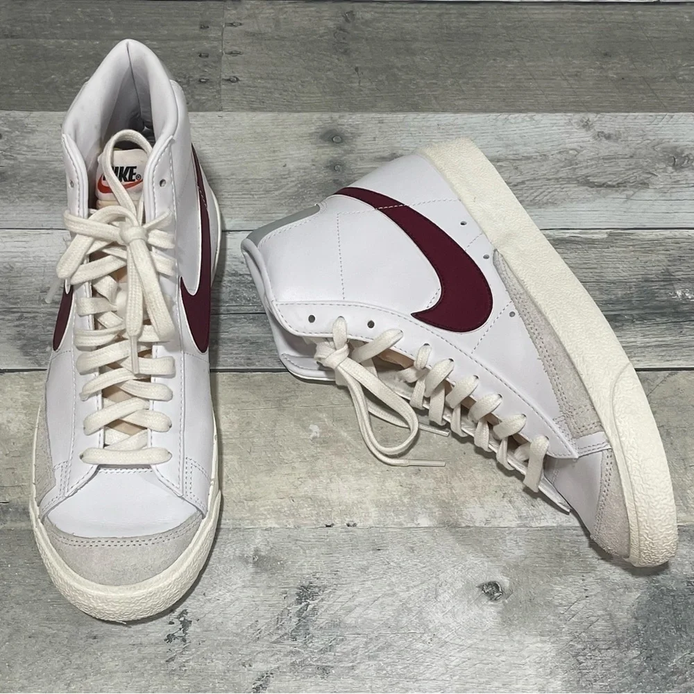 NIKE Blazer Mid '77 Vintage - White & Dark Beet Root - Sz - 8.5 . US Mens - Picture 8 of 12